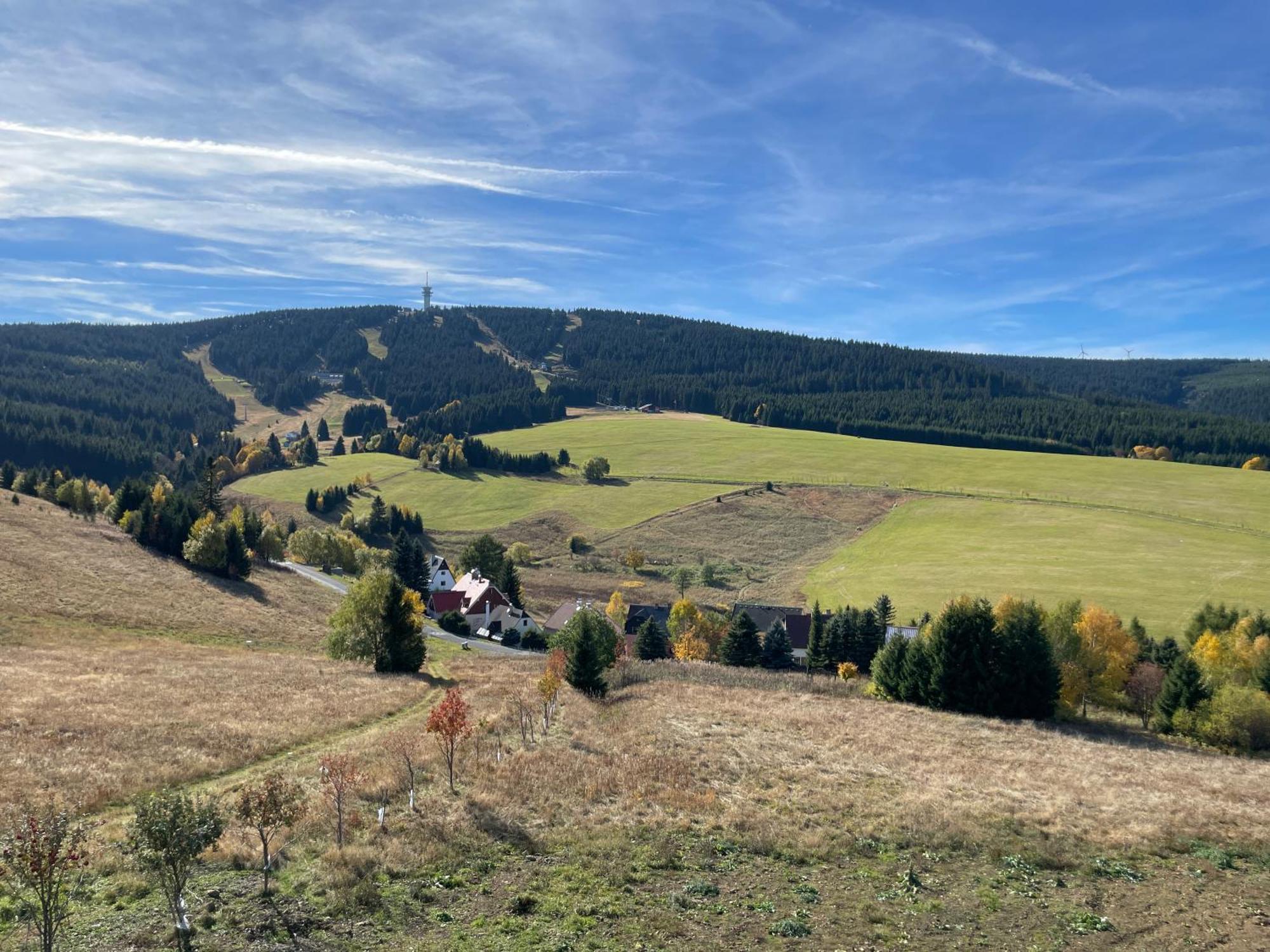 Boutique Apartment Heidi With Mountain View Loučná pod Klínovcem المظهر الخارجي الصورة